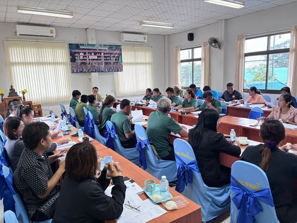 สพอ.จัตุรัส จังหวัดชัยภูมิ : ร่วมประชุมประชาคมพิจารณาร่างแผนพัฒนาท้องถิ่น (พ.ศ. 2566 - 2570) เพิ่มเติม ครั้งที่ 3/2569 อบต.หนองโดน และร่างแผนพัฒนาทัองถิ่น (พ.ศ. 2571 - 2575)
