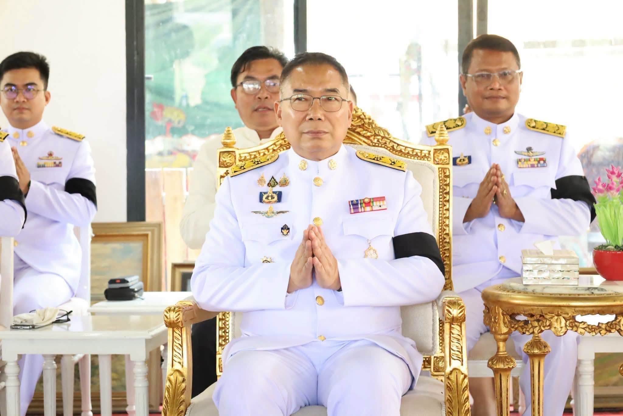 สพอ.จัตุรัส ร่วมพิธีเจริญพระพุทธมนต์ สืบชะตา บายศรีทูลพระขวัญ ตามประเพณีอีสาน และจัดกิจกรรมรวมพลังเอามื้อสามัคคี วิถีโคก หนอง นา พัฒนาชุมชน จังหวัดชัยภูมิ เฉลิมพระเกียรติพระบาทสมเด็จพระเจ้าอยู่หัว เนื่องในโอกาสวันเฉลิมพระชนมพรรษา พระบาทสมเด็จพระเจ้าอยู่หัว 28 กรกฎาคม 2569